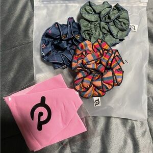Bundle of Peloton hair accessories
